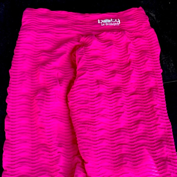 Bbb - Picture 1 of 1